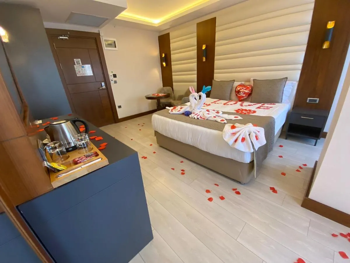 My Dream Istanbul Hotel 4*,